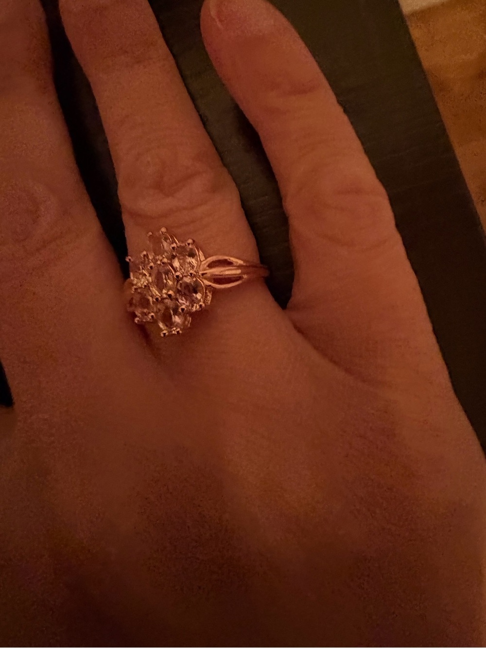 Elegant Morganite women’s ring